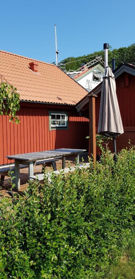 Ferienwohnung Hamburgoe, Hasselbacken 2 Hamburgsund Exterior foto